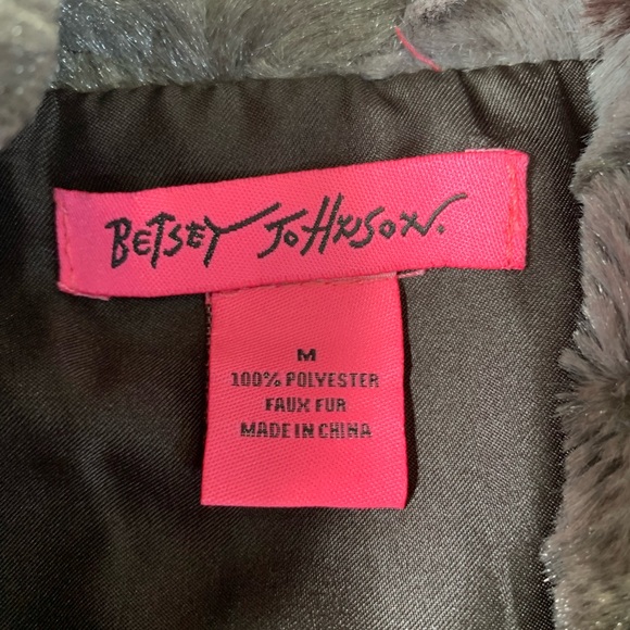 Betsey Johnson Cardigan Vest MEDIUM faux fur - Picture 4 of 5